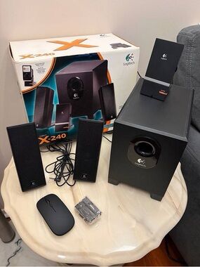 Logitech X-240 Entertainment Speaker System + Free Wireless Optical Mouse